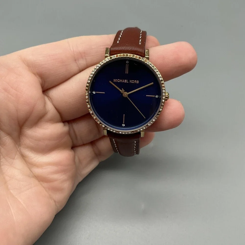 Michael Kors see photos